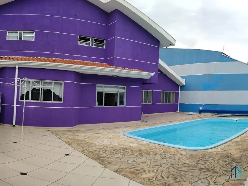 Foto 1 de Casa com 4 Quartos à venda, 425m² em Xaxim, Curitiba