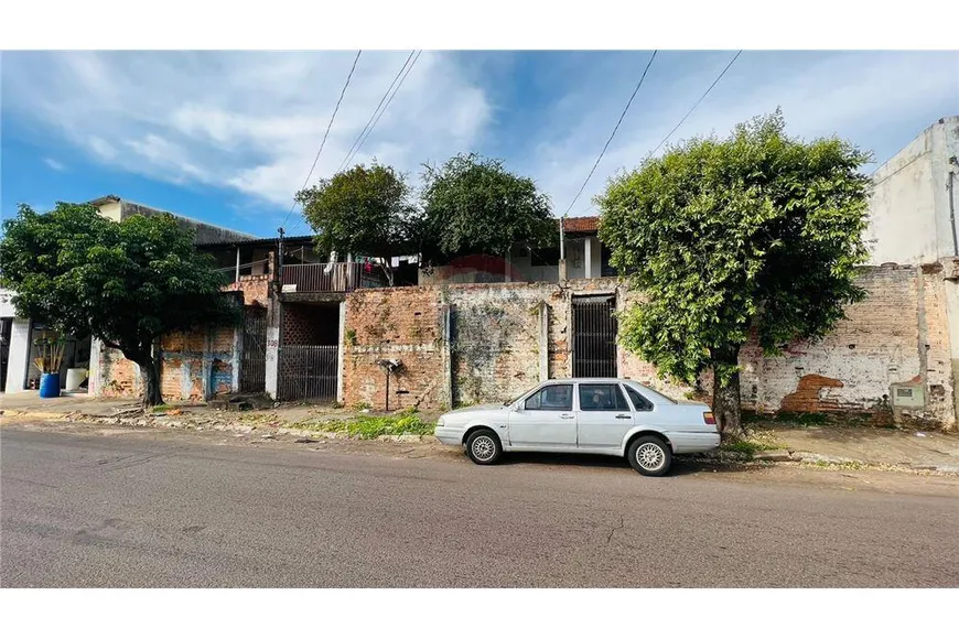 Foto 1 de Casa com 5 Quartos à venda, 164m² em Vila Flores, Presidente Prudente
