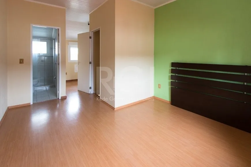 Foto 1 de Casa de Condomínio com 3 Quartos à venda, 91m² em Cristal, Porto Alegre