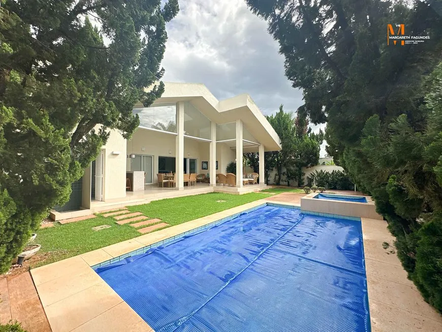 Foto 1 de Casa de Condomínio com 3 Quartos à venda, 291m² em Jardins Paris, Goiânia