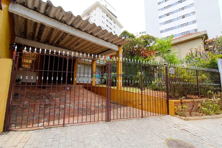 Foto 1 de Casa com 5 Quartos à venda, 342m² em Vila Mariana, São Paulo