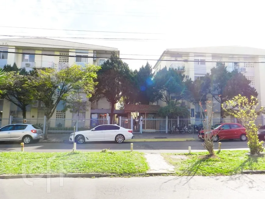 Foto 1 de Apartamento com 1 Quarto à venda, 51m² em Sarandi, Porto Alegre