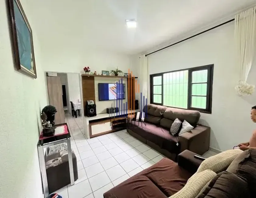 Foto 1 de Casa com 2 Quartos à venda, 153m² em Maracanã, Praia Grande
