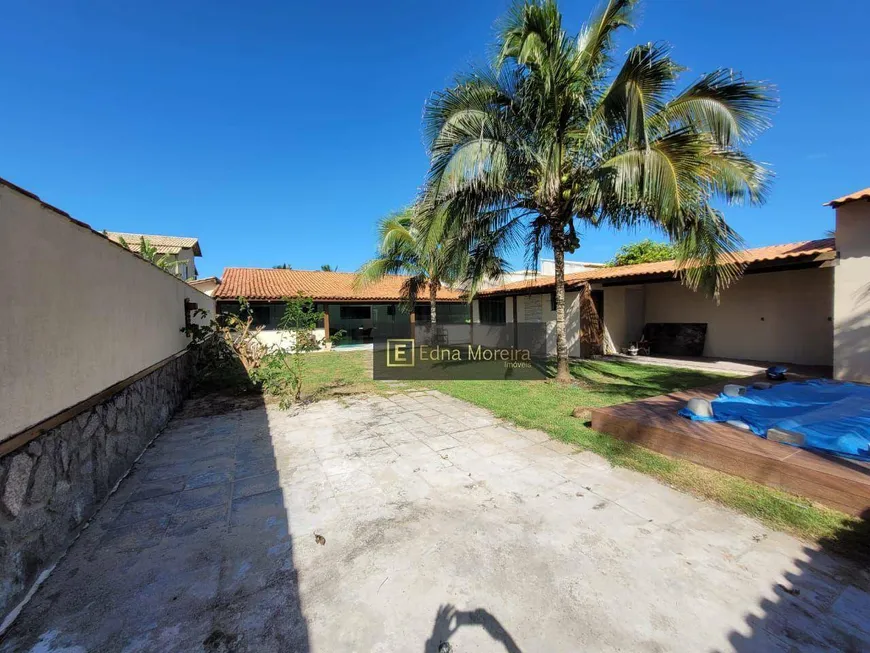 Foto 1 de Casa com 3 Quartos à venda, 220m² em Miguel Couto, Cabo Frio
