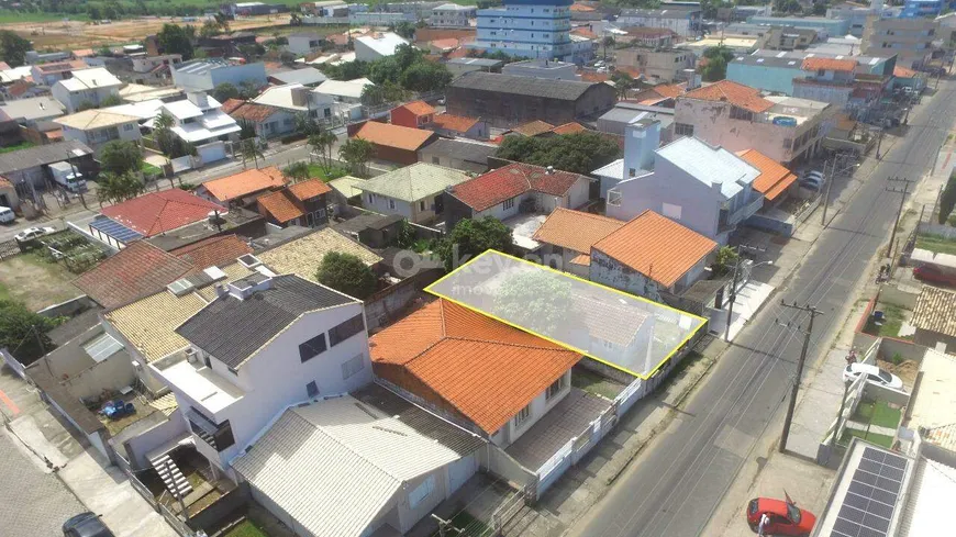 Foto 1 de Lote/Terreno à venda, 350m² em Humaitá de Cima, Tubarão