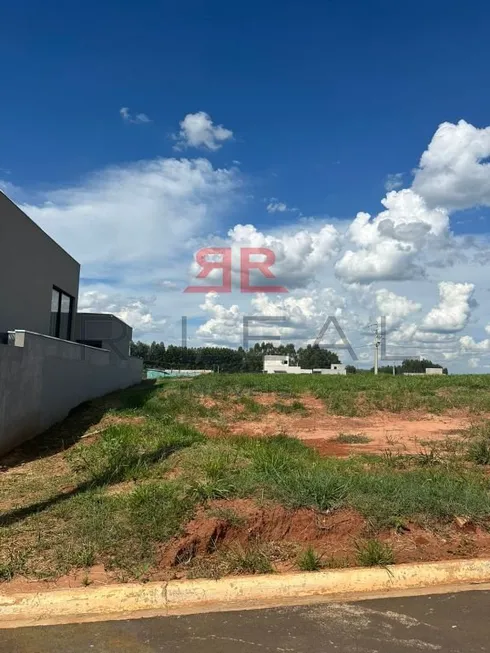 Foto 1 de Lote/Terreno à venda, 300m² em Residencial Villa de Leon, Piratininga