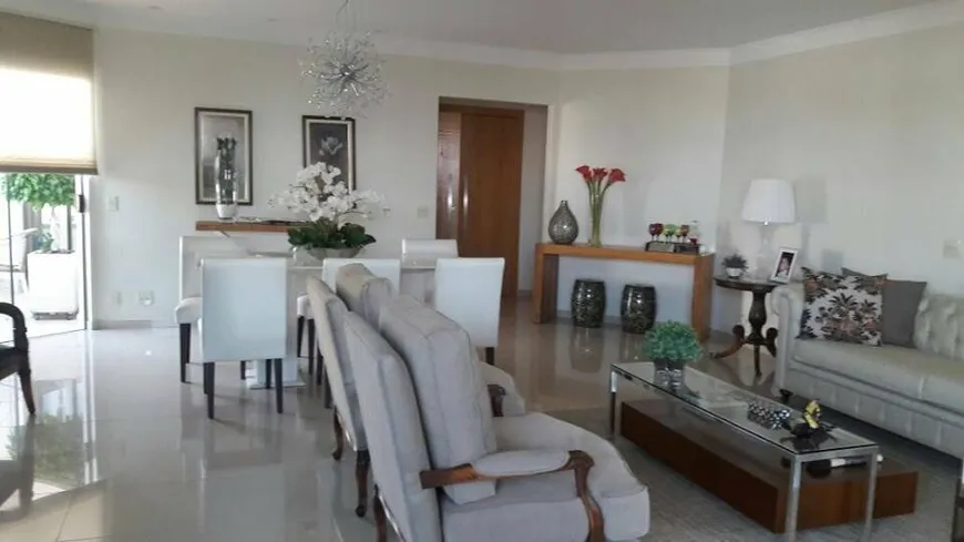 Foto 1 de Apartamento com 4 Quartos à venda, 250m² em Vila Redentora, São José do Rio Preto
