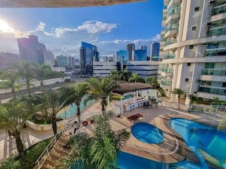 Foto 1 de Apartamento com 3 Quartos à venda, 89m² em Enseada do Suá, Vitória