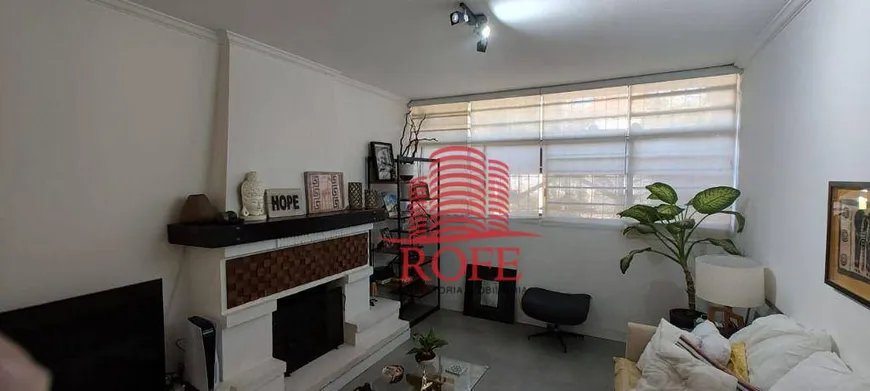 Foto 1 de Casa com 3 Quartos à venda, 160m² em Campo Belo, São Paulo