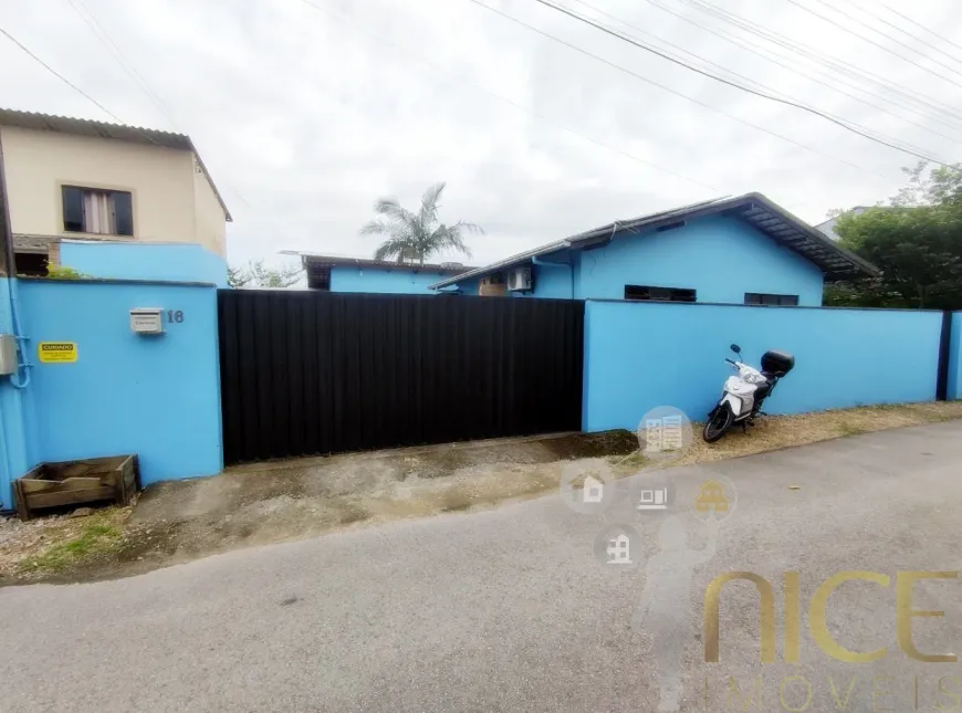 Foto 1 de Casa com 3 Quartos à venda, 400m² em Salseiros, Itajaí