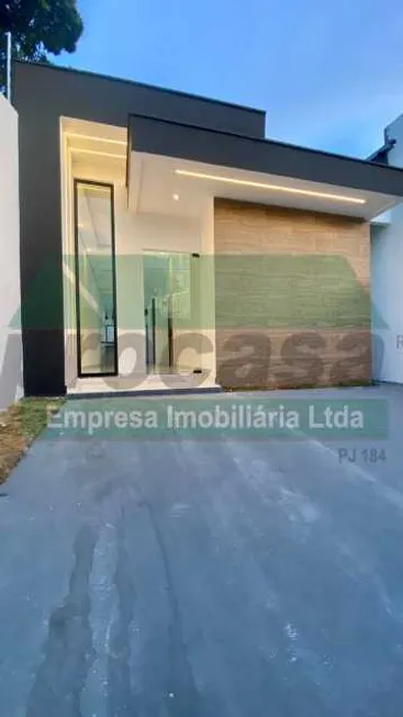 Foto 1 de Casa com 3 Quartos à venda, 180m² em Parque Dez de Novembro, Manaus