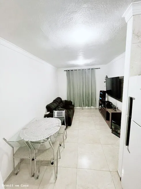 Foto 1 de Apartamento com 2 Quartos à venda, 44m² em Jardim das Oliveiras, São Paulo