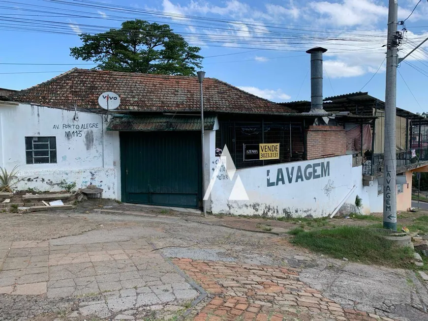 Foto 1 de Lote/Terreno à venda, 257m² em Medianeira, Porto Alegre