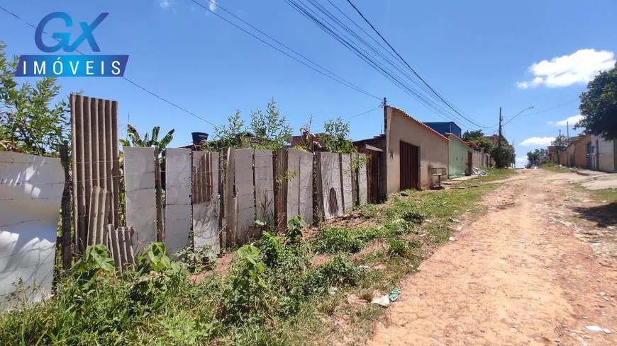 Foto 1 de Lote/Terreno à venda, 200m² em Fazenda Castro, Ribeirão das Neves
