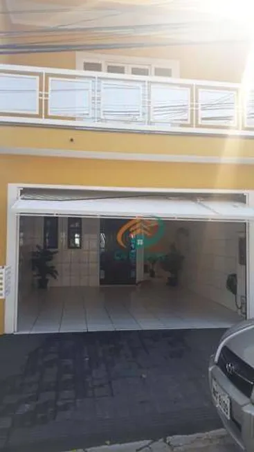 Foto 1 de Sobrado com 5 Quartos à venda, 225m² em Vila Carmela II, Guarulhos