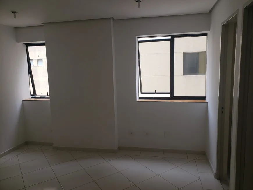 Foto 1 de Sala Comercial com 1 Quarto para alugar, 38m² em Liberdade, São Paulo