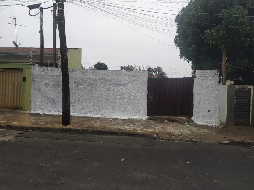 Foto 1 de Casa com 1 Quarto à venda, 84m² em Vila Xavier, Araraquara