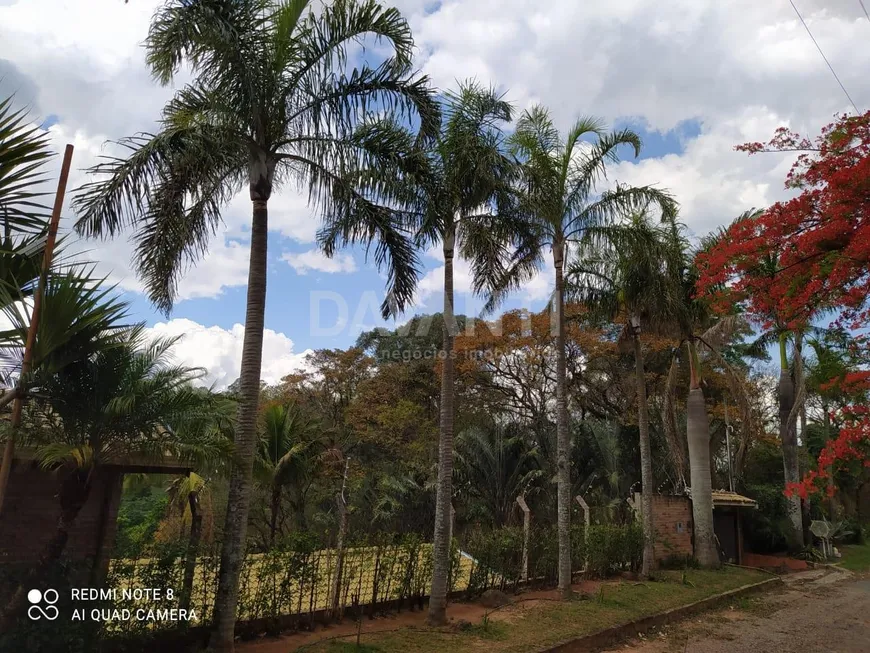 Foto 1 de Fazenda/Sítio com 3 Quartos à venda, 2016m² em Parque Valinhos, Valinhos
