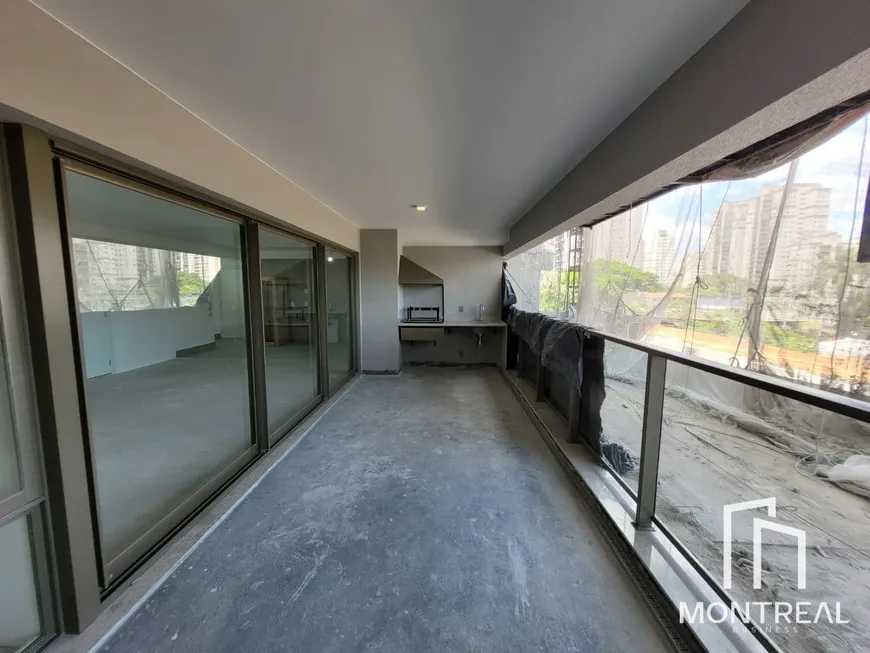 Foto 1 de Apartamento com 3 Quartos à venda, 136m² em Campo Belo, São Paulo