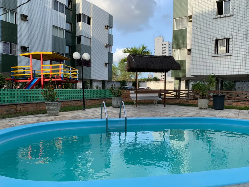 Foto 1 de Apartamento com 3 Quartos à venda, 75m² em Candelária, Natal