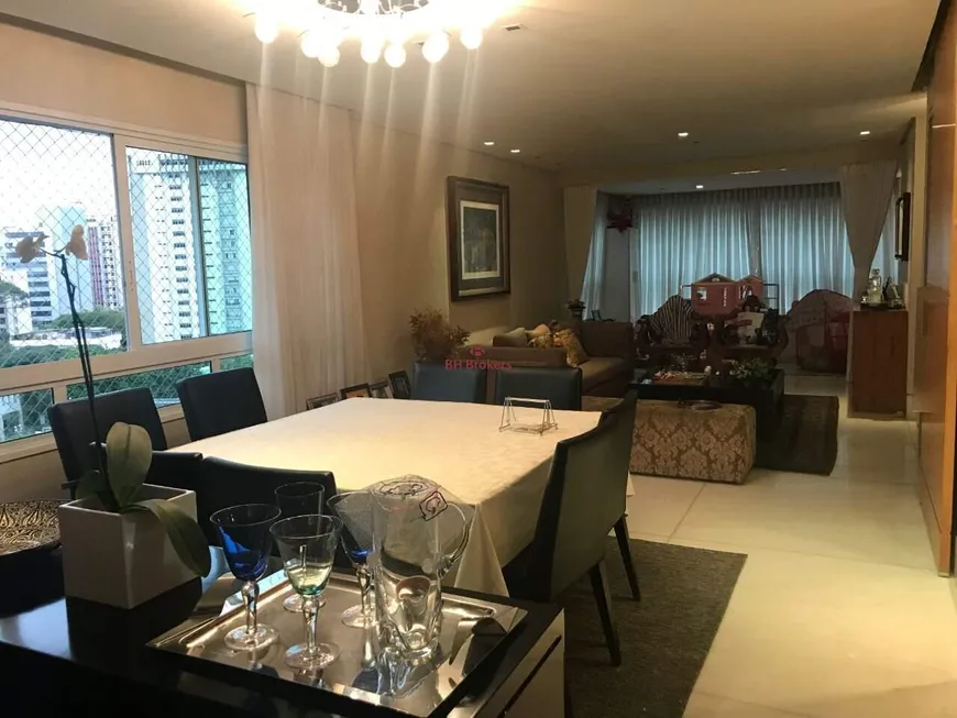 Foto 1 de Apartamento com 4 Quartos à venda, 246m² em Serra, Belo Horizonte