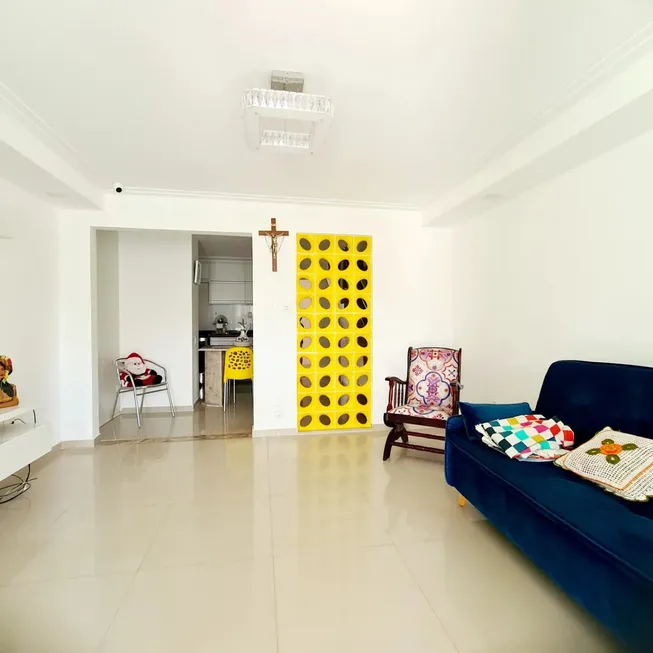 Foto 1 de Casa de Condomínio com 2 Quartos à venda, 65m² em Stella Maris, Salvador