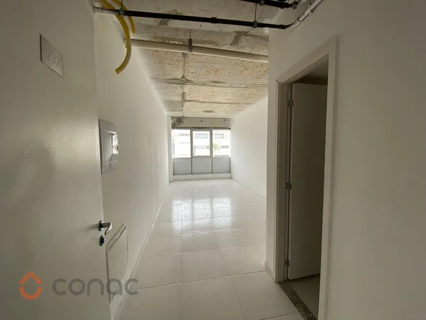 Foto 1 de Sala Comercial para alugar, 24m² em Barra da Tijuca, Rio de Janeiro