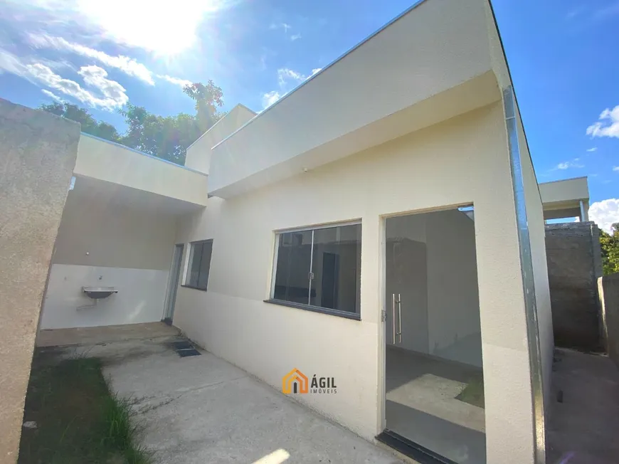 Foto 1 de Casa com 2 Quartos à venda, 54m² em Jardim Vila Rica, São Joaquim de Bicas