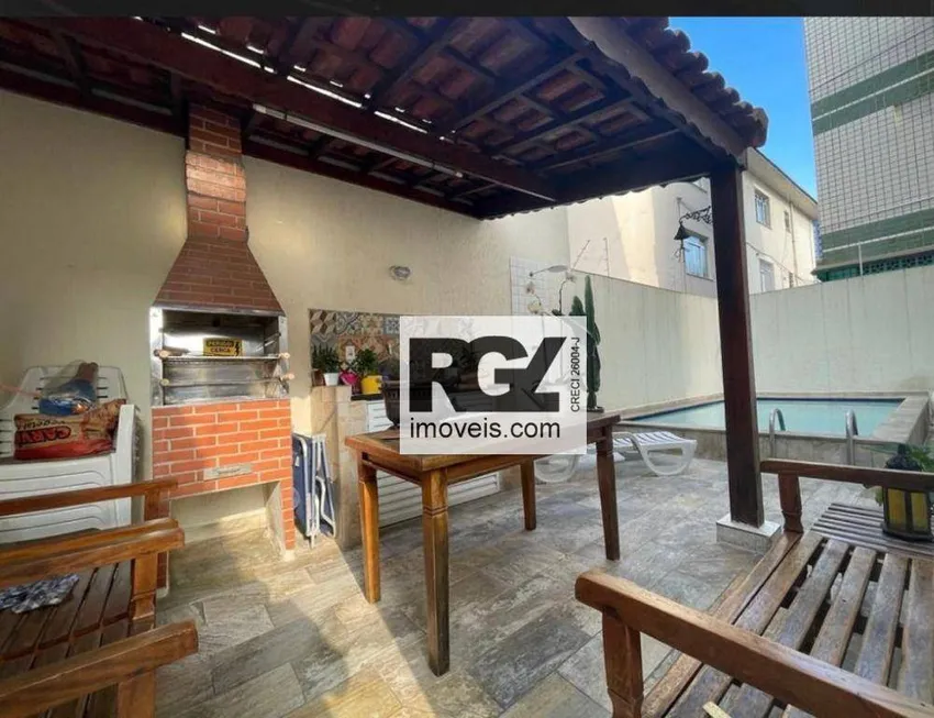 Foto 1 de Casa com 3 Quartos à venda, 127m² em Embaré, Santos