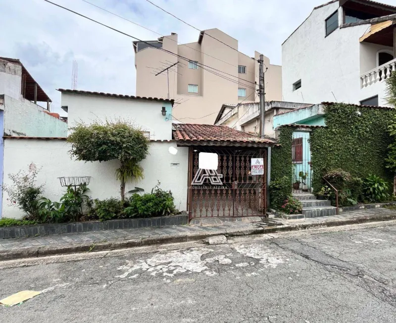 Foto 1 de Casa com 3 Quartos para alugar, 70m² em Vila Helena, Santo André