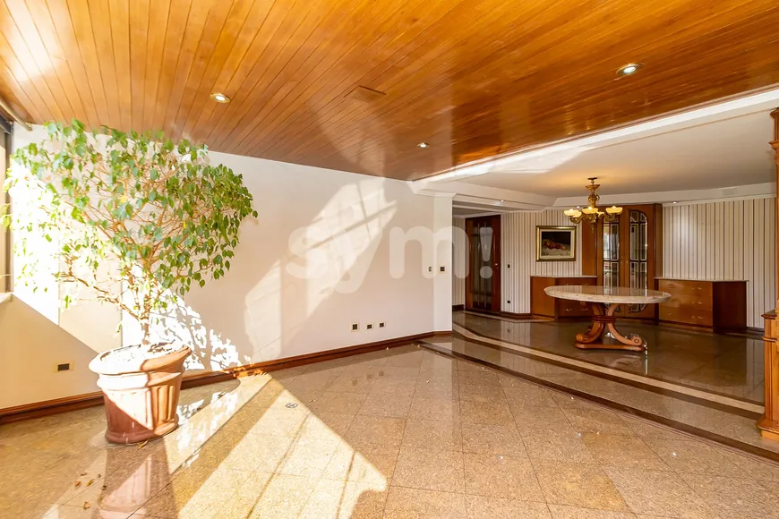 Foto 1 de Apartamento com 5 Quartos à venda, 451m² em Água Verde, Curitiba