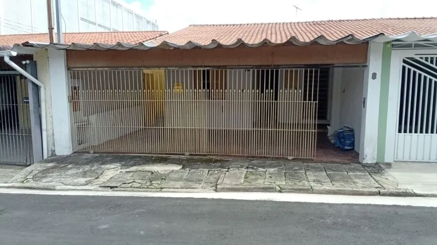 Foto 1 de Casa com 3 Quartos para alugar, 125m² em Parque Continental, São Paulo