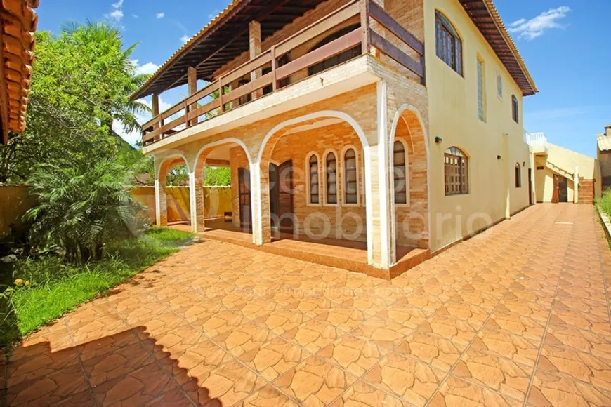 Foto 1 de Casa com 3 Quartos à venda, 214m² em Quinta Do Guarau, Peruíbe