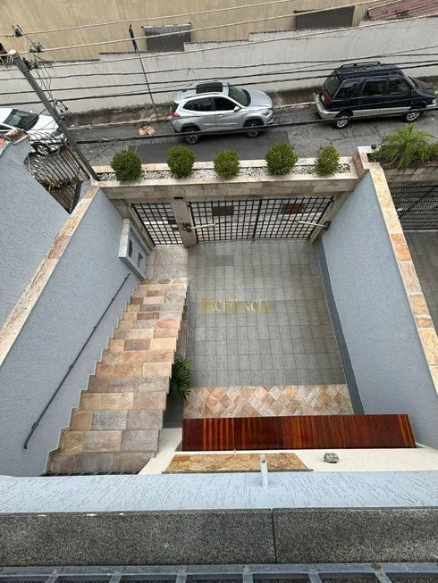 Foto 1 de Sobrado com 4 Quartos para alugar, 235m² em Parada Inglesa, São Paulo