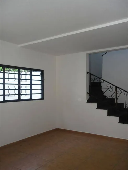 Foto 1 de Sobrado com 3 Quartos à venda, 90m² em Jardim Alvorada, São José dos Campos