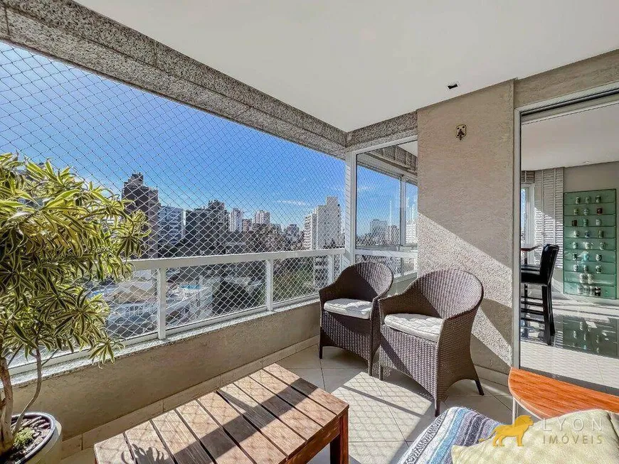 Foto 1 de Apartamento com 2 Quartos à venda, 103m² em Auxiliadora, Porto Alegre