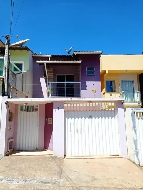 Foto 1 de Casa com 3 Quartos à venda, 100m² em Jardim Vitória, Macaé