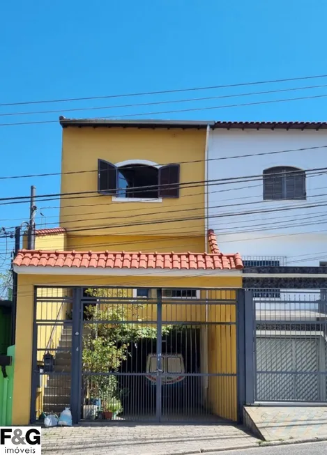 Foto 1 de Sobrado com 3 Quartos à venda, 264m² em Jardim Pilar, Santo André