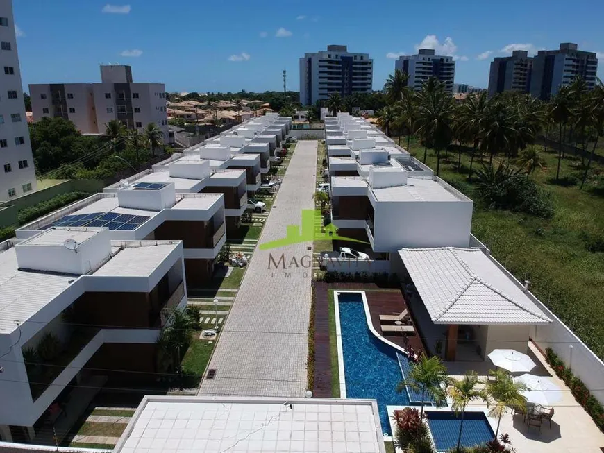 Foto 1 de Casa de Condomínio com 4 Quartos à venda, 180m² em Buraquinho, Lauro de Freitas