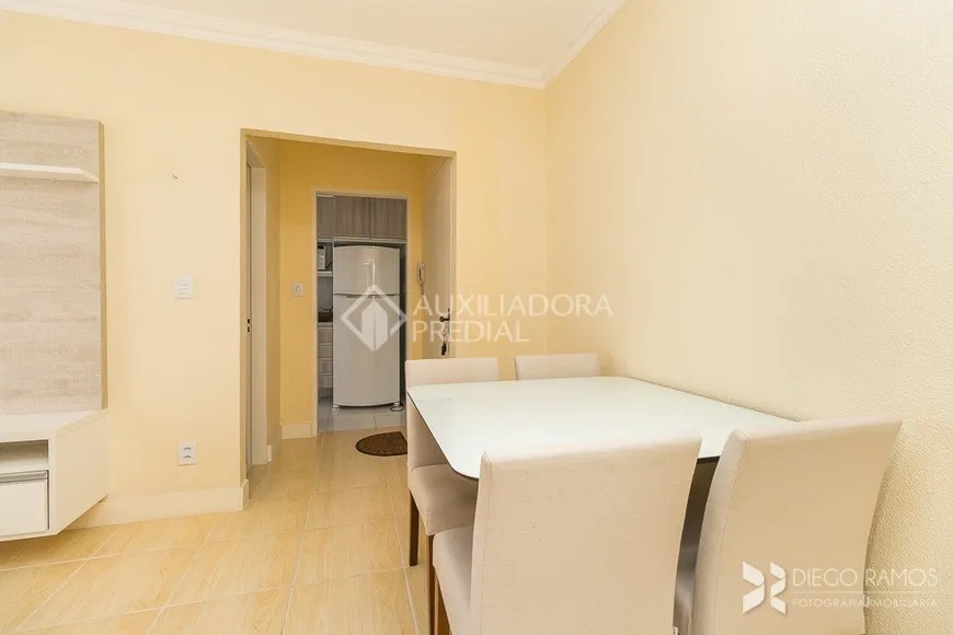 Foto 1 de Apartamento com 1 Quarto à venda, 38m² em Cavalhada, Porto Alegre