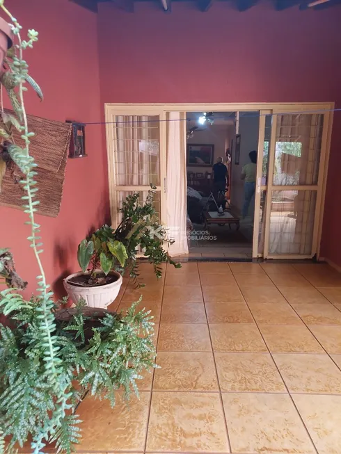 Foto 1 de Casa com 2 Quartos à venda, 230m² em Planalto Verde I, Ribeirão Preto