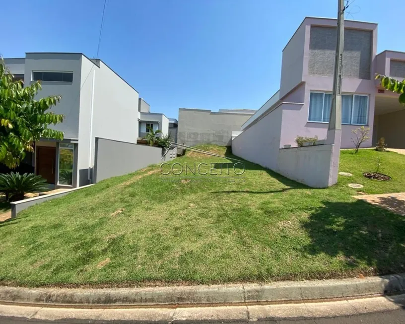 Foto 1 de Lote/Terreno à venda, 250m² em Pompéia, Piracicaba