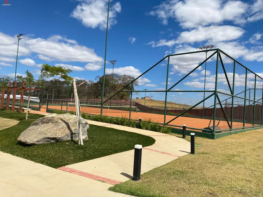 Foto 1 de Lote/Terreno à venda, 428m² em Jardins Nápoles, Senador Canedo