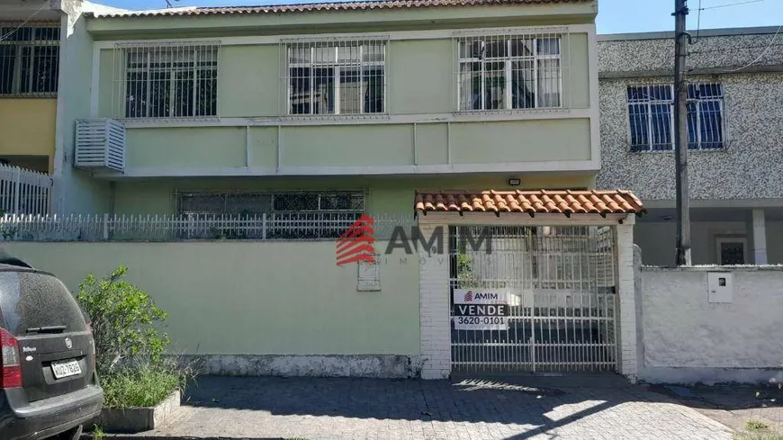 Foto 1 de Casa com 6 Quartos à venda, 290m² em São Francisco, Niterói