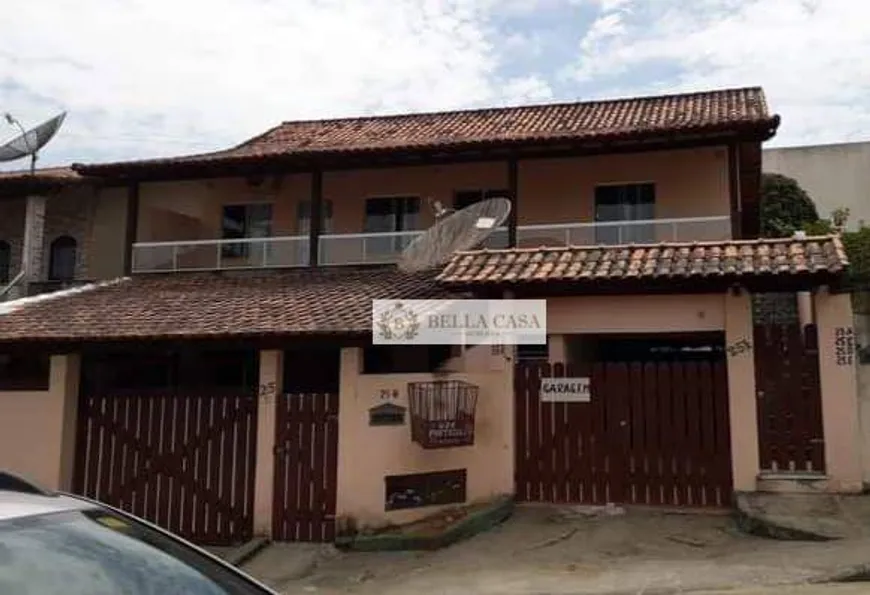 Foto 1 de Casa com 7 Quartos à venda, 372m² em Bacaxá, Saquarema
