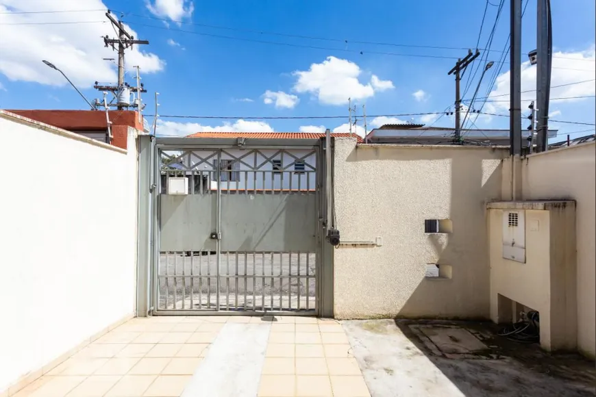 Foto 1 de Sobrado com 2 Quartos para alugar, 180m² em Vila Tiradentes, São Paulo