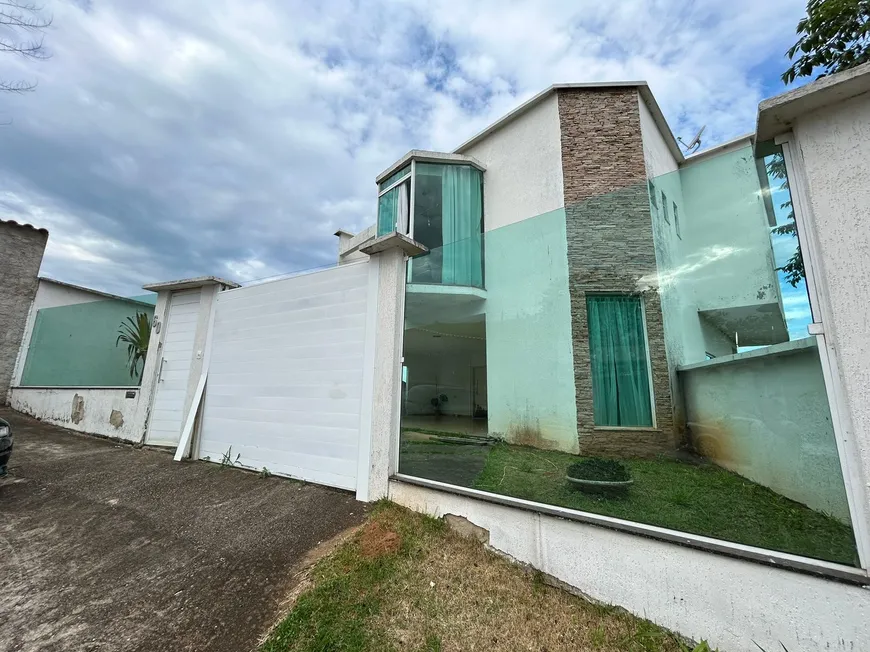 Foto 1 de Casa com 4 Quartos à venda, 228m² em Bom Clima, Juiz de Fora