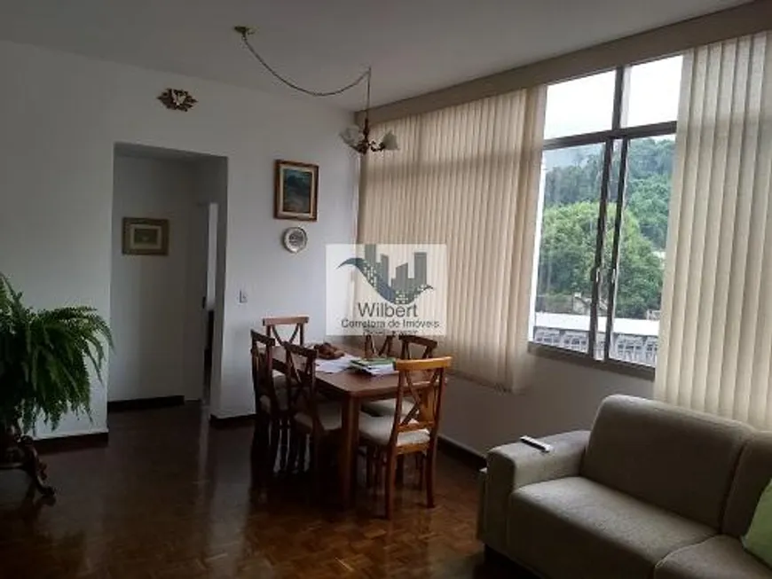 Foto 1 de Apartamento com 4 Quartos à venda, 114m² em Centro, Petrópolis