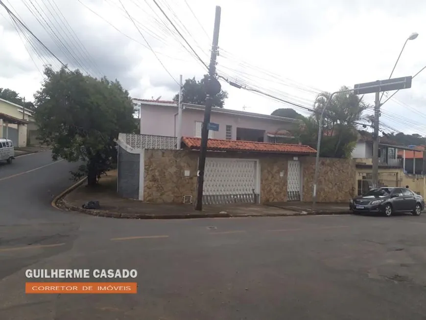 Foto 1 de Casa com 4 Quartos à venda, 300m² em Jardim Maria Trindade, São Roque