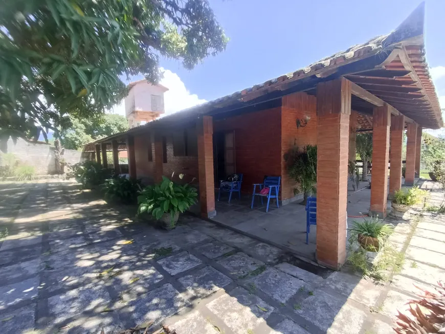 Foto 1 de Casa com 3 Quartos à venda, 497m² em Ponta Grossa, Maricá